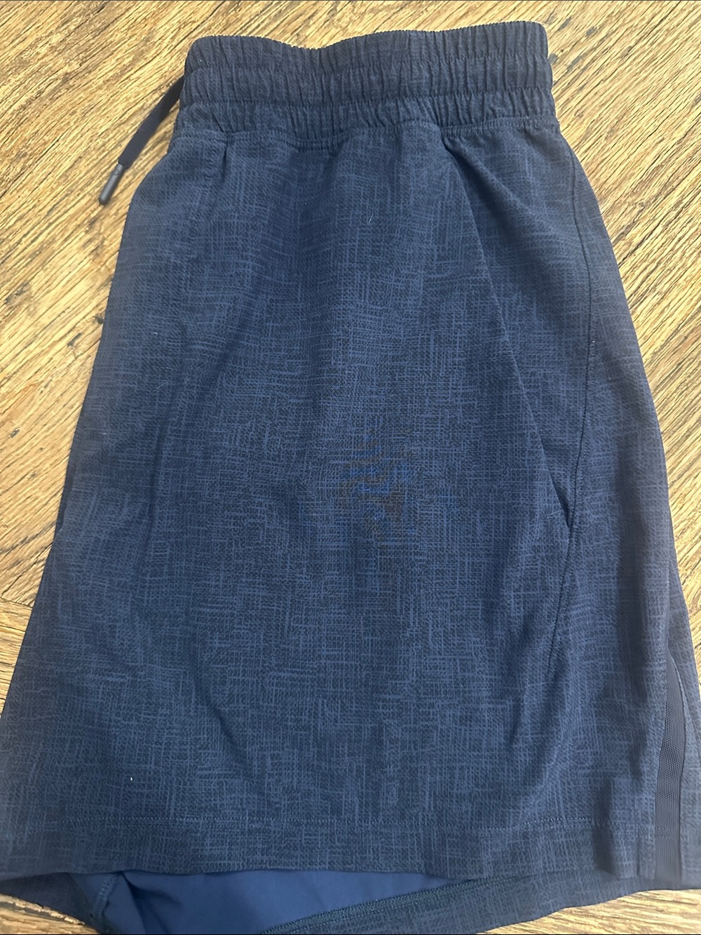 Men’s Lululemon Pace Breaker Linerless 5” shorts